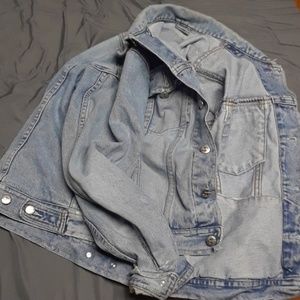 135 distressed denim jacket